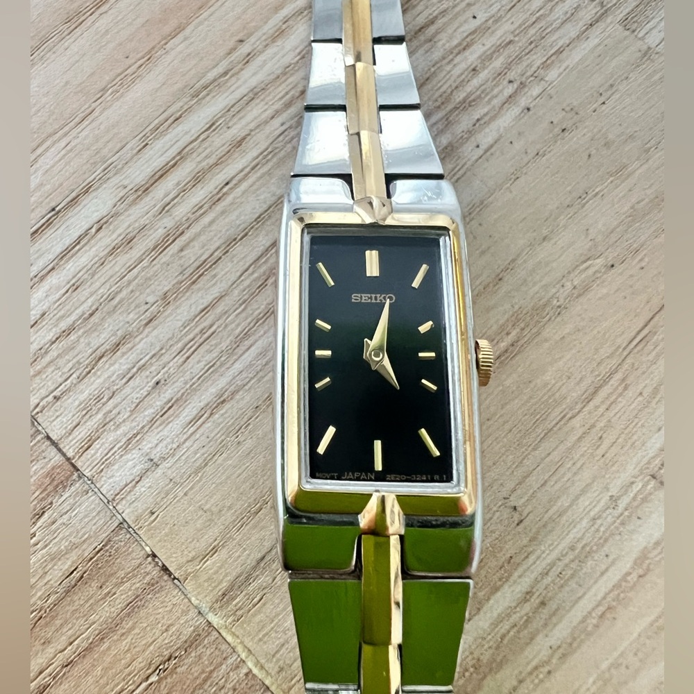 Seiko Ladies Two-Tone Bracelet Black Rectangular Dial Watch NEW BATTERY